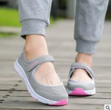 Women Shoes 2022 New Hollow Mesh Soft Sole Casual Shoes Non Slip Flat Shoes Light Sneakers Women Large Size Shoes