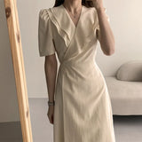Zingj Chic French Retro Double Collar Inclined Buckle Waist Show Thin Long A Piece Of Bubble Sleeve Dress Woman-Outfit