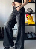 Retro Washed Distressed Boyfriend JeansOutfit