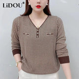 Winter Oversized V-neck Vintage Houndstooth Loose Casual T-shirt Female Long Sleeve Wild Pullover Top Women Bottomed