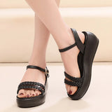 Braided Slope And Waterproof Table Beach Sandals Women's Summer Buckle Loose Cake Thick Soles Comfortable Casual Women's