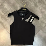 2022 Summer New Arrival Sleeveless Single Shoulder Hollow Out Diamonds Letters Slim Knitted Tank Top Woomen Vest