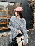 Xixi 2025 Autumn New White Standard Temperament Wool Pure Color Knitted Ray Cape Shawl Shawl Shawl