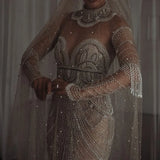YouLaPan V91 Sparking Wedding Veil 2 Tiers Pearl Bridal Veil Champagne Glitter Veil Golden Wedding Veil with Comb Delicate