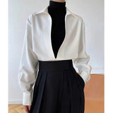Elegant Vintage Blouses Women Chic Long Sleeve V Neck Tops Office White Loose No Buttons Shirts Harajuku Outerwear