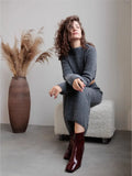And Winter 2025 New Hot One-Step Skirt Sweater Set Women's Collar Knitted Top + Left Hip Skirts