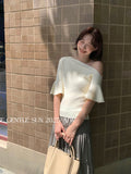 Xixi 2025 Autumn New White Standard Simple Temperament Collar Wool Solid Color Knitted Short-Sleeved Women's Top