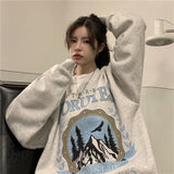 Vintage Mountains Graphic Oversized Sweatshirt-Outfit