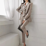 And South Korea Three-Piece 2025 Autumn Dress New Self-Fits-Up Temperament Blazer Professional Women's Trousers