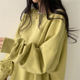 Solid Color Oversized SweatshirtOutfit