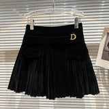 2022 Winter New Arrival High Waist Metal Pendant Black Velvet Short Mini Pleated Skirt Women