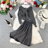 Fashion Women Two Pieces Set Batwing Sleeve Knitted Lurex Pullover Sweater Pleated Midi Skirt Solid Female