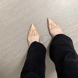 Design Sharp Head Soft Sole Single Shoe 2025 New Patent Skin Bare Light Commuting V Buckle Temperament Flat
